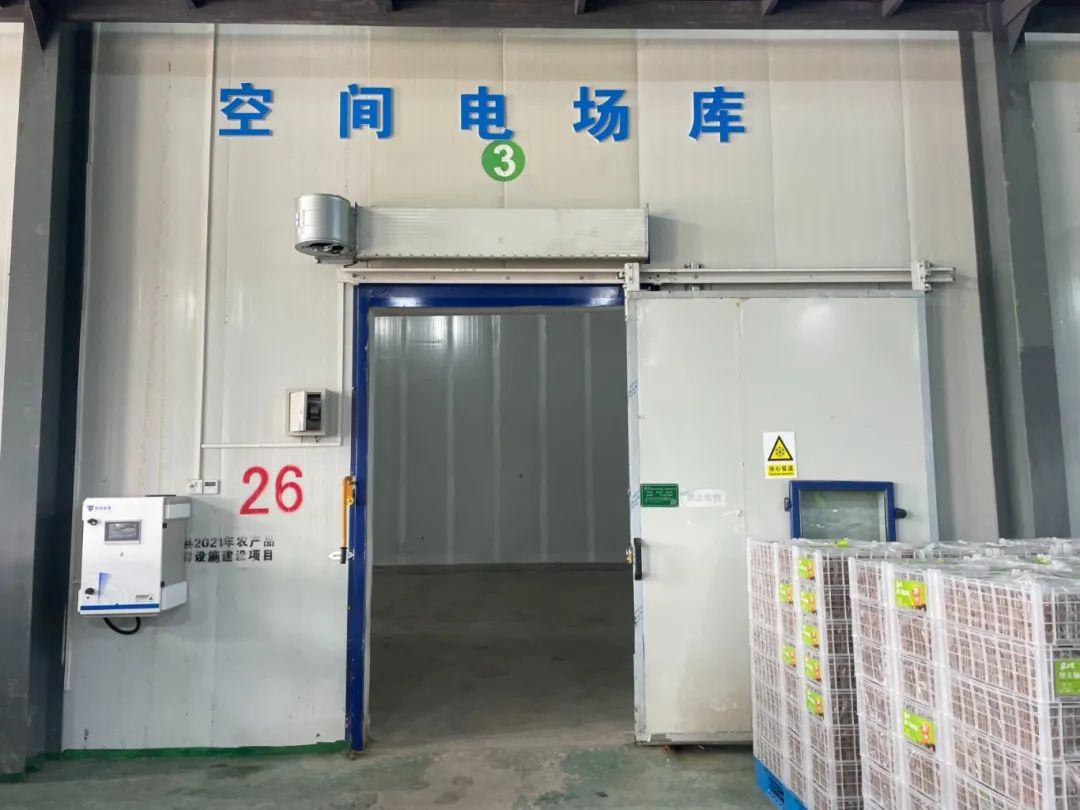 99bd008d0c4cd54e3cceea256ad93965.jpg 99bd008d0c4cd54e3cceea256ad93965.jpg