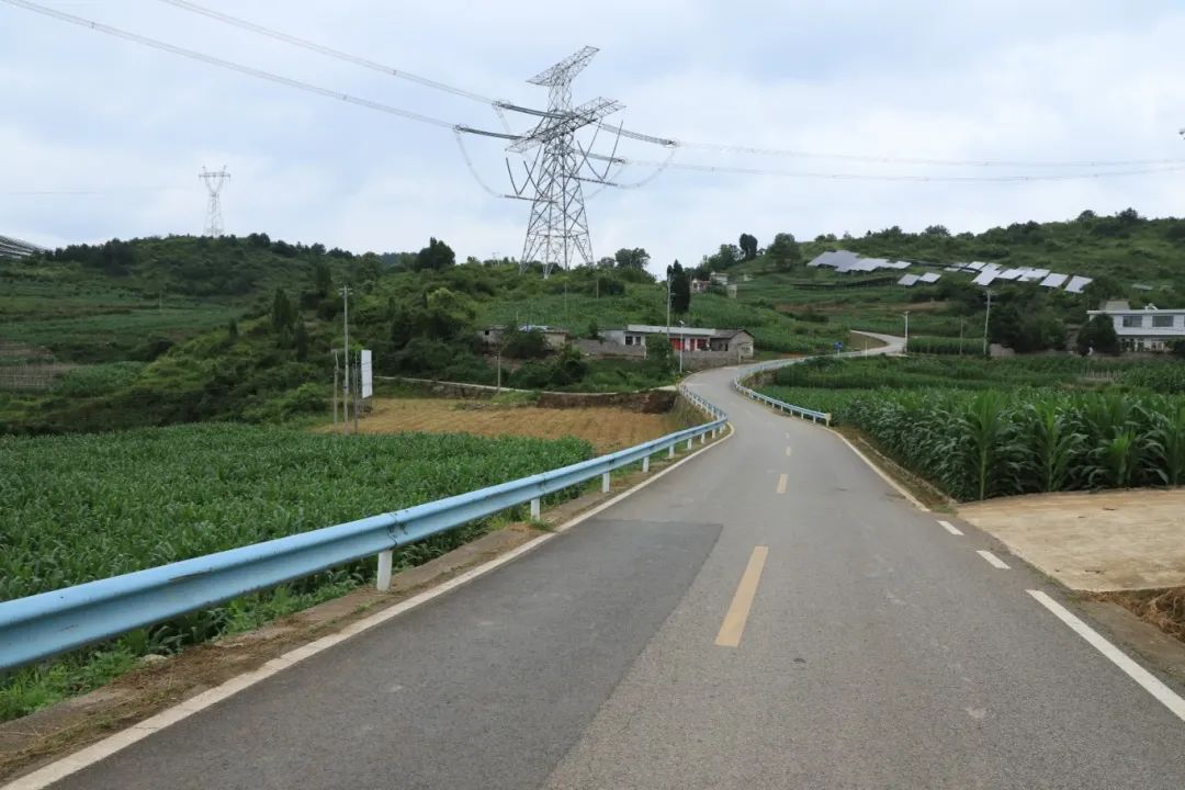 29dc7c620ad5cccdcf19ea534fb5db86.jpg 29dc7c620ad5cccdcf19ea534fb5db86.jpg