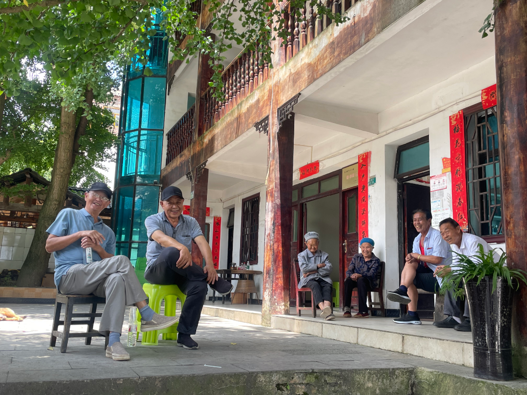 2729c6332ff49bca89aec23e183113a4.png 2729c6332ff49bca89aec23e183113a4.png