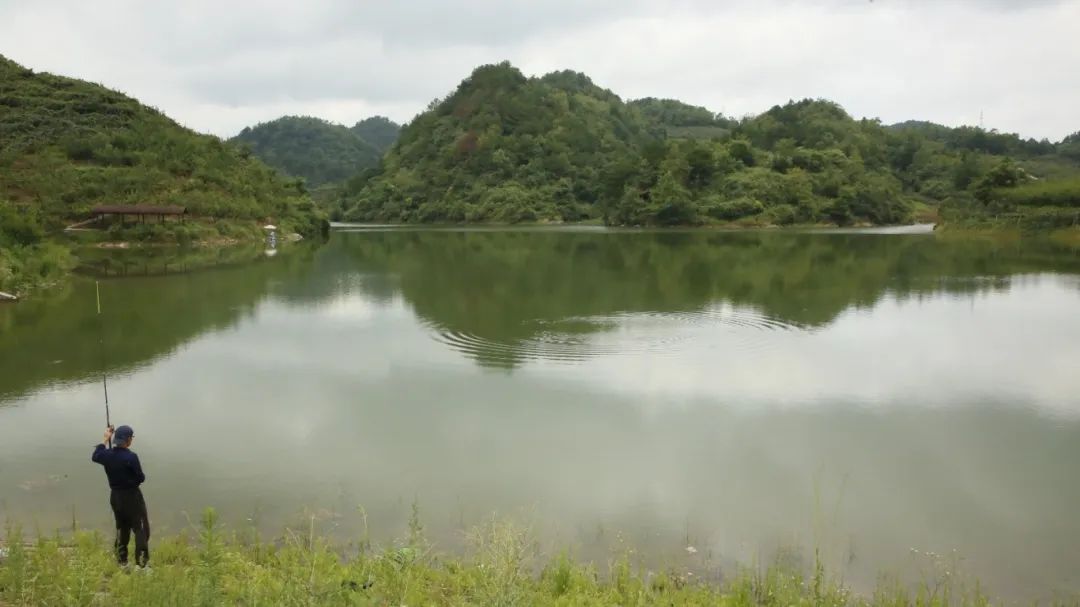 df5b2074b7483218efe61aa6e9f2464f.jpg df5b2074b7483218efe61aa6e9f2464f.jpg