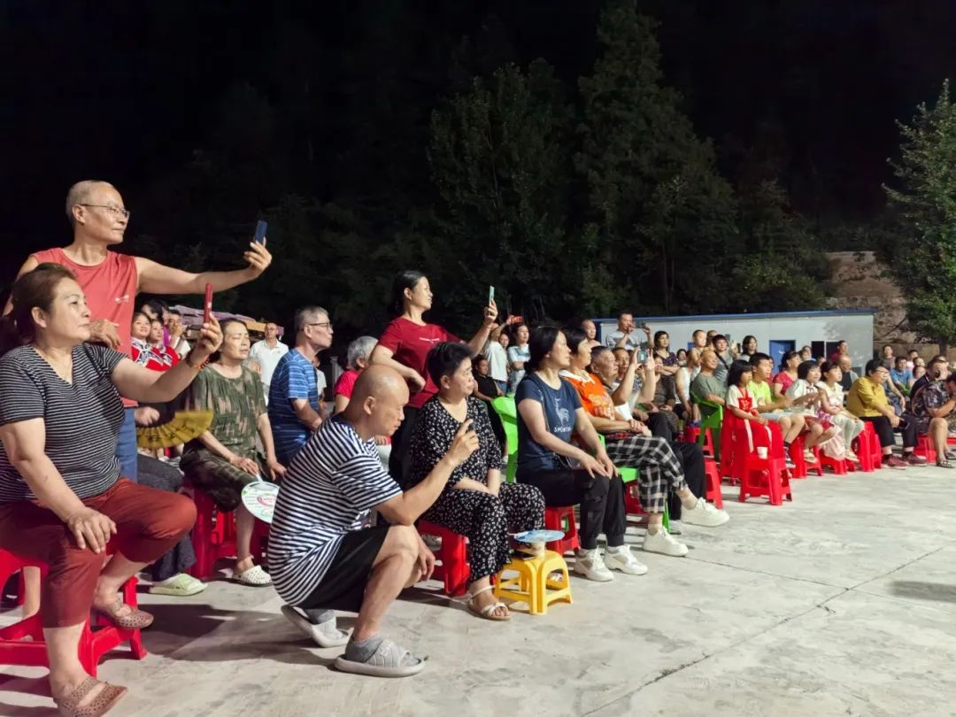 2eca486cc2b63547a10911f698ada9e2.jpg 2eca486cc2b63547a10911f698ada9e2.jpg